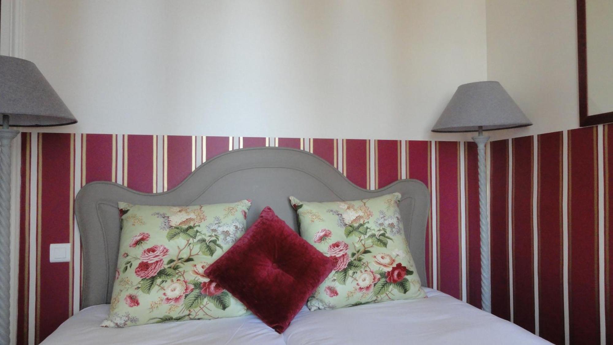 Hotel Villa Reine Hortense Dinard Bilik gambar